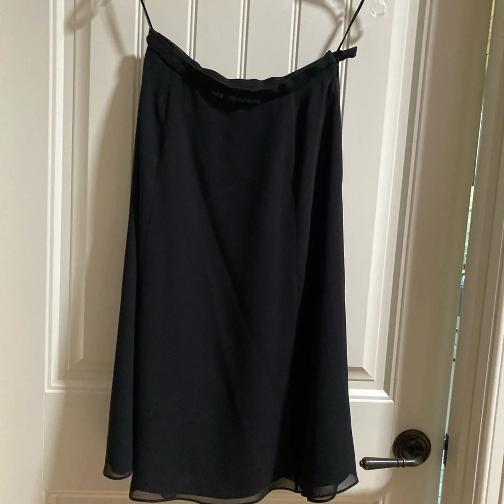 Elegant Talbots black and taupe party dress. 4P - Picture 3 of 6